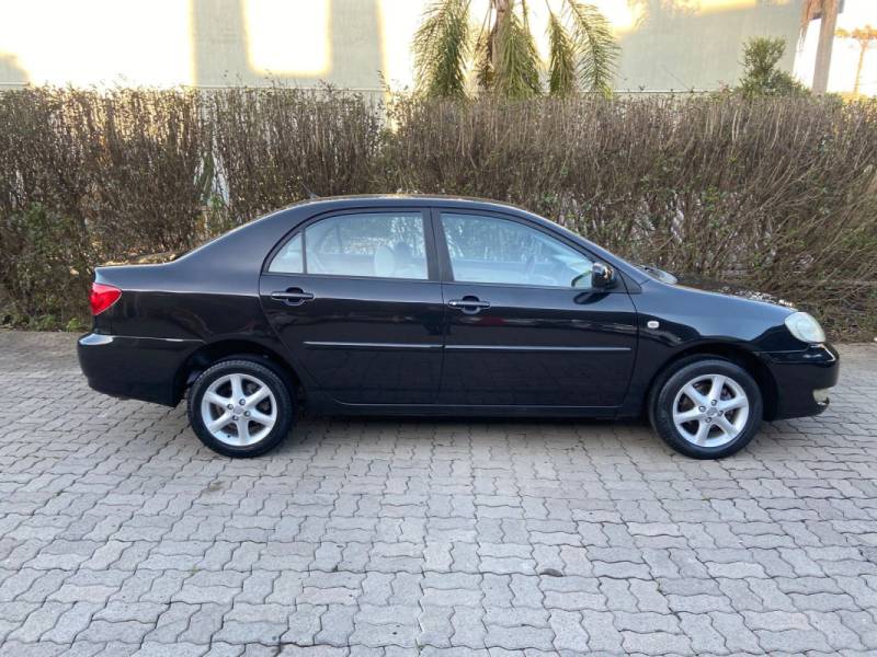 TOYOTA - COROLLA - 2007/2008 - Preta - R$ 38.900,00