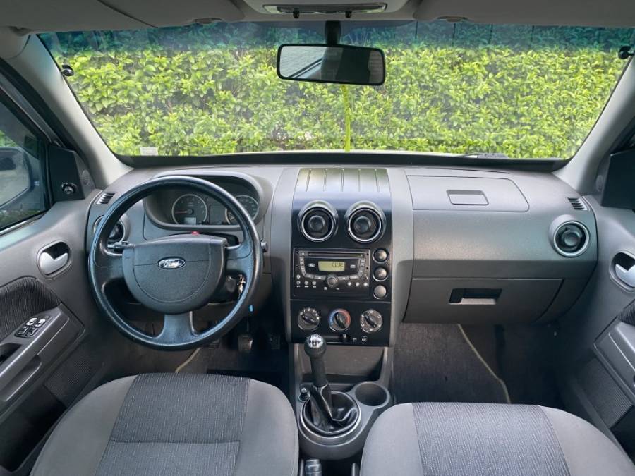FORD - ECOSPORT - 2006/2007 - Prata - R$ 29.900,00