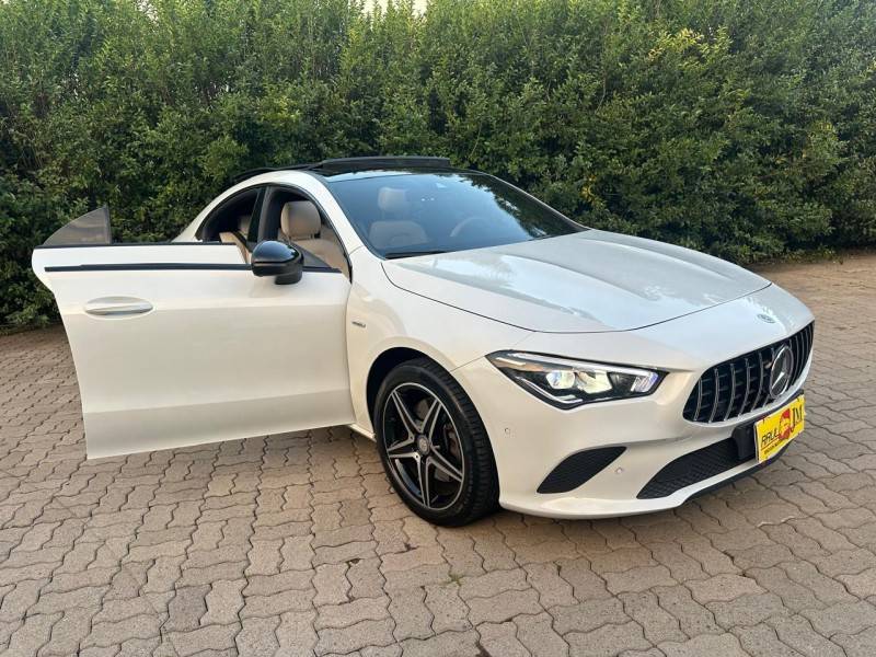 MERCEDES-BENZ - CLA 250 - 2022/2022 - Branca - R$ 289.900,00