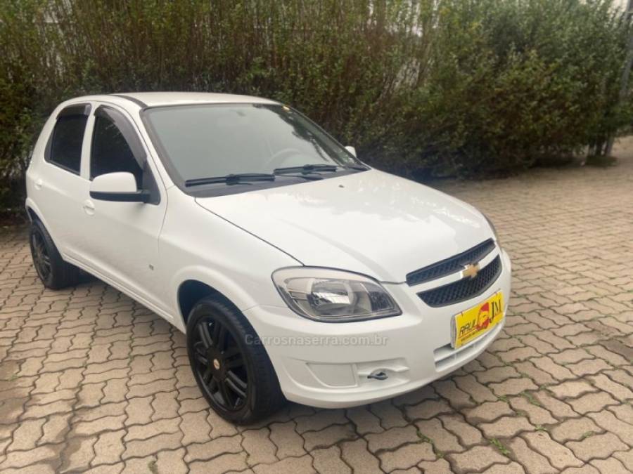 CHEVROLET - CELTA - 2011/2012 - Branca - R$ 29.900,00