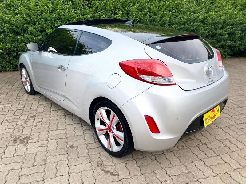HYUNDAI - VELOSTER - 2012/2013 - Prata - R$ 62.990,00