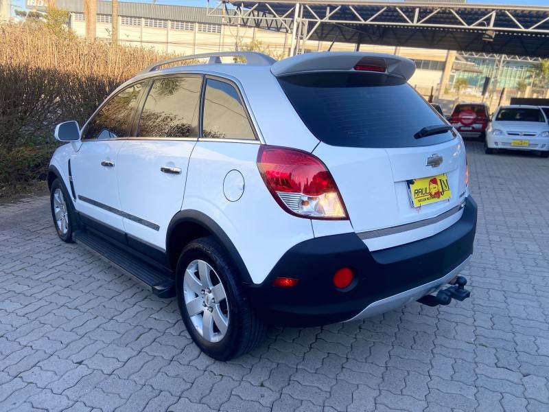 CHEVROLET - CAPTIVA - 2012/2012 - Branca - R$ 48.900,00