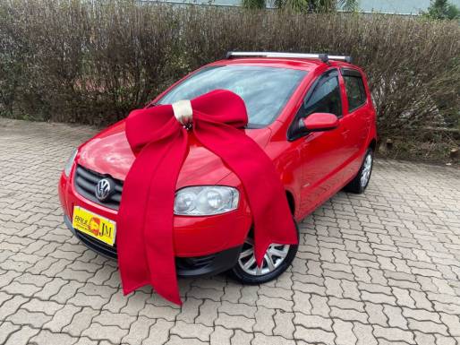 VOLKSWAGEN - FOX - 2009/2010 - Vermelha - R$ 26.900,00