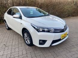 TOYOTA - COROLLA - 2015/2016 - Branca - R$ 91.900,00