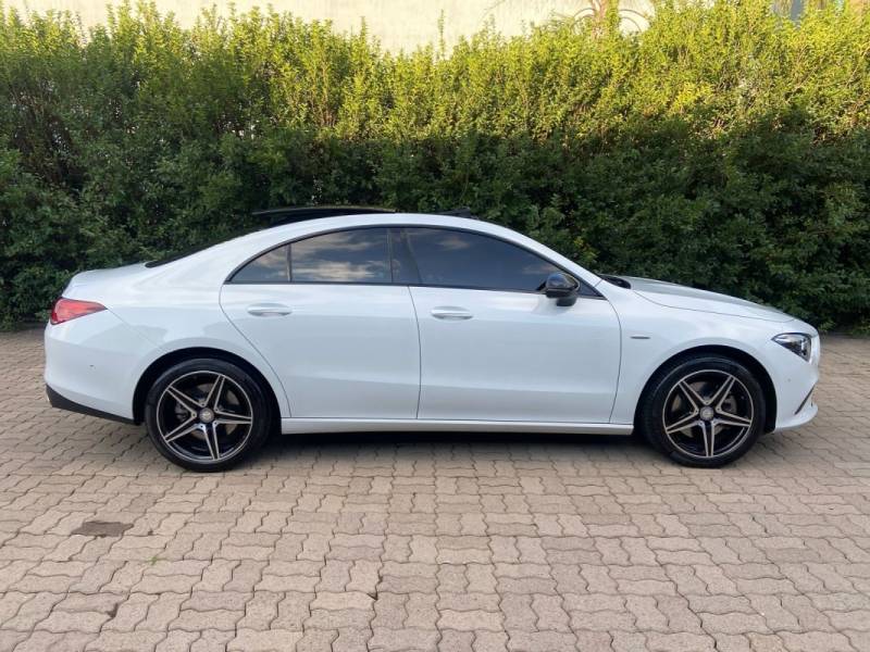 MERCEDES-BENZ - CLA 250 - 2022/2022 - Branca - R$ 289.900,00