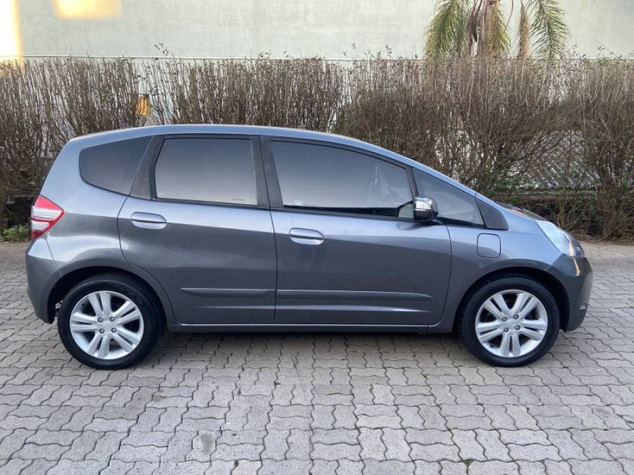 HONDA - FIT - 2011/2012 - Cinza - R$ 53.800,00