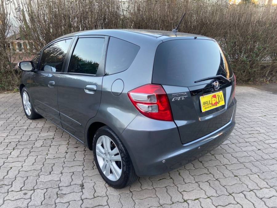 HONDA - FIT - 2011/2012 - Cinza - R$ 53.800,00