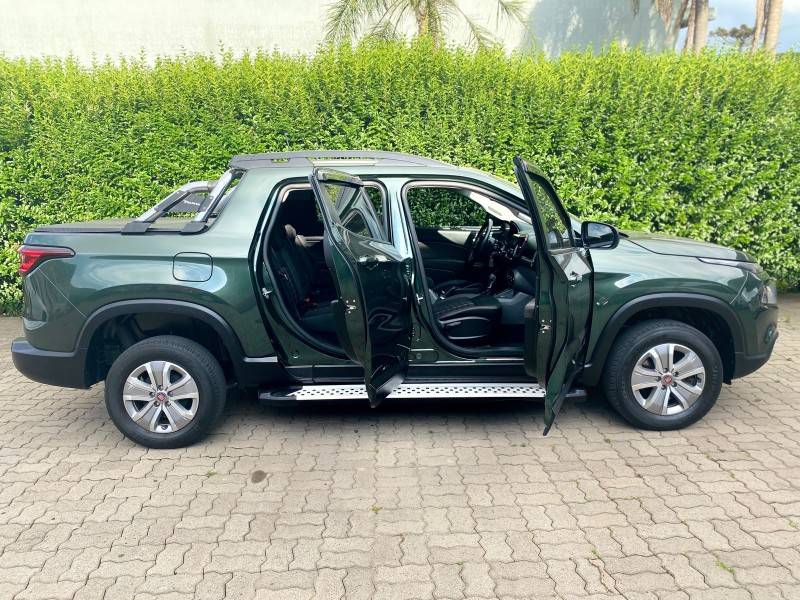 FIAT - TORO - 2016/2017 - Verde - R$ 87.900,00