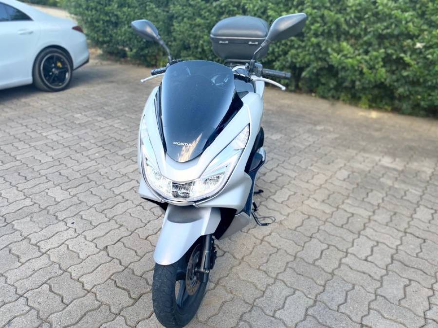 HONDA - PCX - 2017/2018 - Prata - R$ 14.900,00