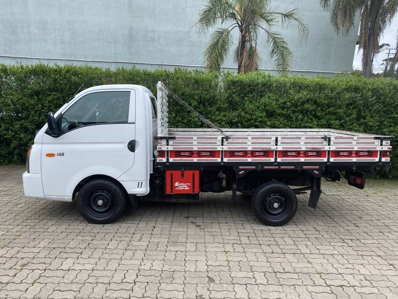 HYUNDAI - HR - 2017/2018 - Branca - R$ 118.900,00