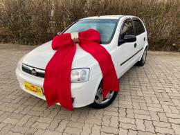 CHEVROLET - CORSA - 2004/2005 - Branca - R$ 22.900,00