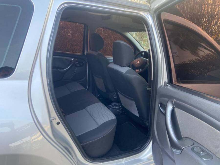 RENAULT - DUSTER - 2012/2013 - Prata - R$ 49.900,00